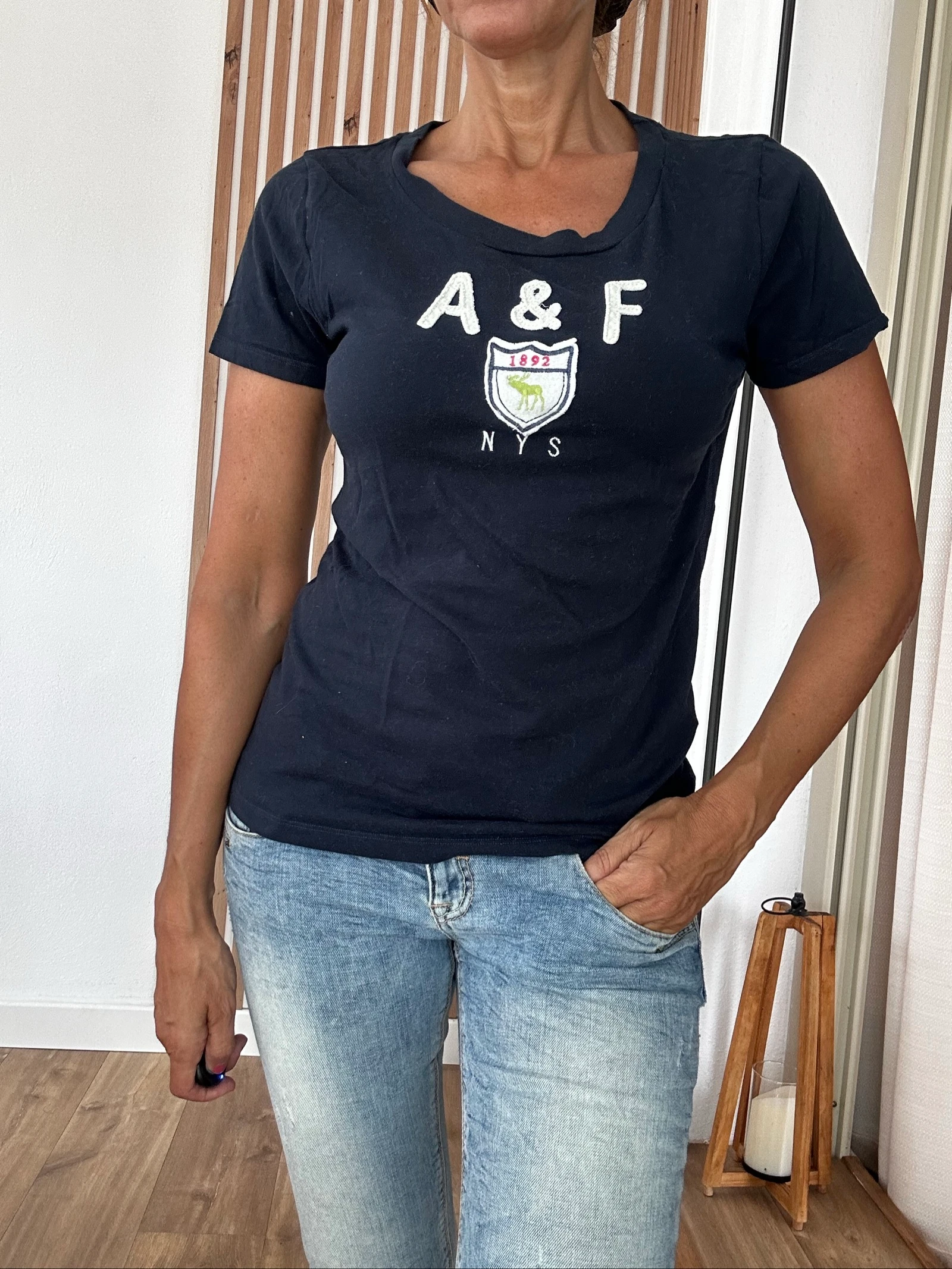 Navy blue vintage Abercrombie & Fitch T-shirt – Embroidered logo – photo 5